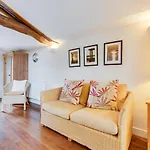 2 Bed In Oc-wa313 *