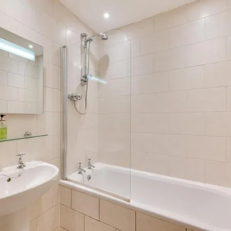2 Bed In Oc-wa313