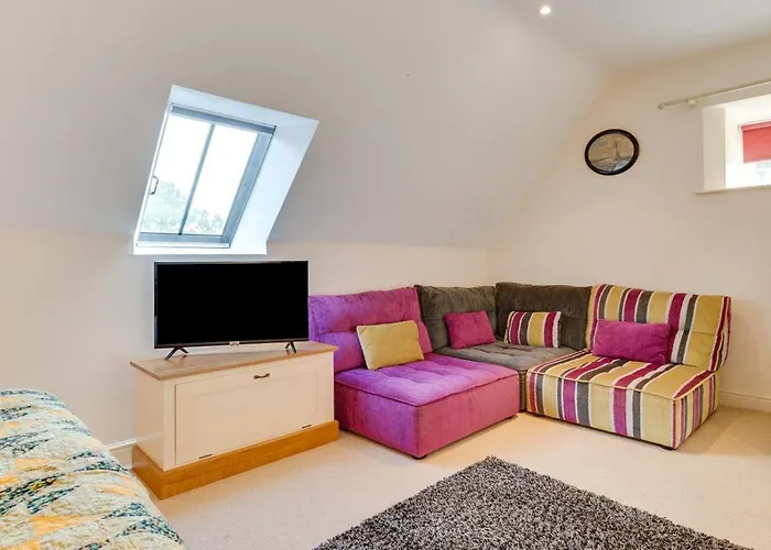 2 Bed In Oc-wa313