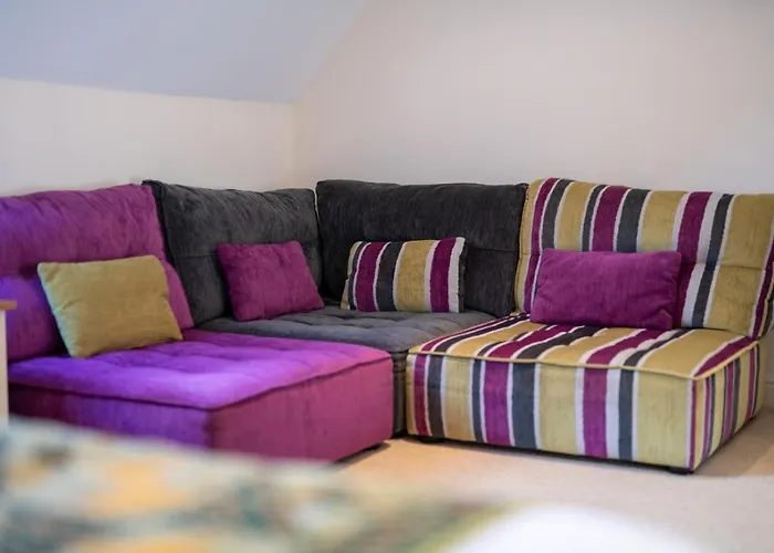 2 Bed In Oc-wa313 Fylingdales